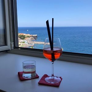 Seascape Rooms